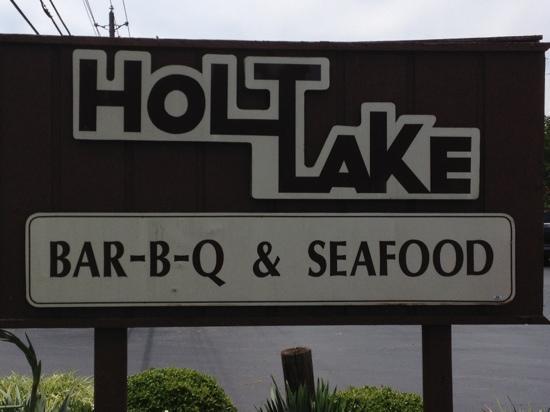 Holt Lake Bar-B-Que & Seafood