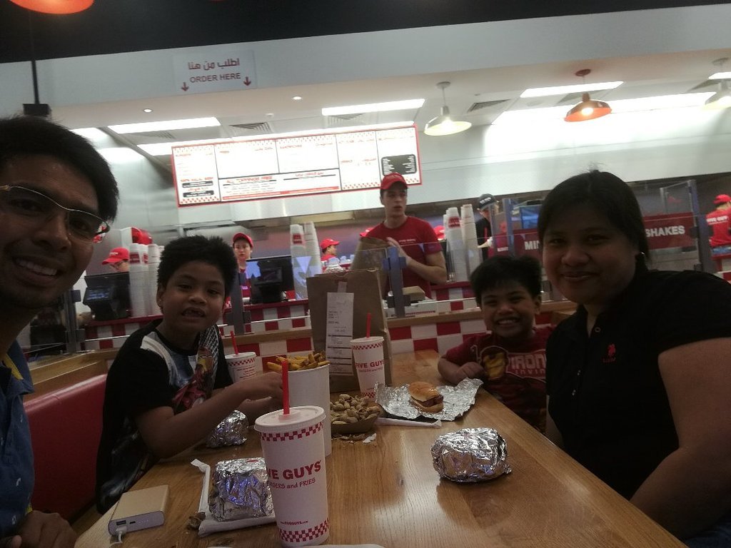 Five Guys in Mall of Qatar