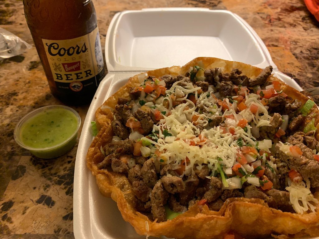 Los Robertos Mexican Food