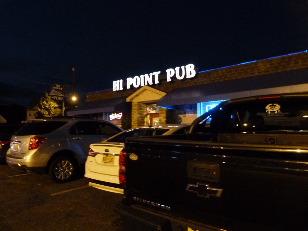 Skelly`s Hi Point Pub