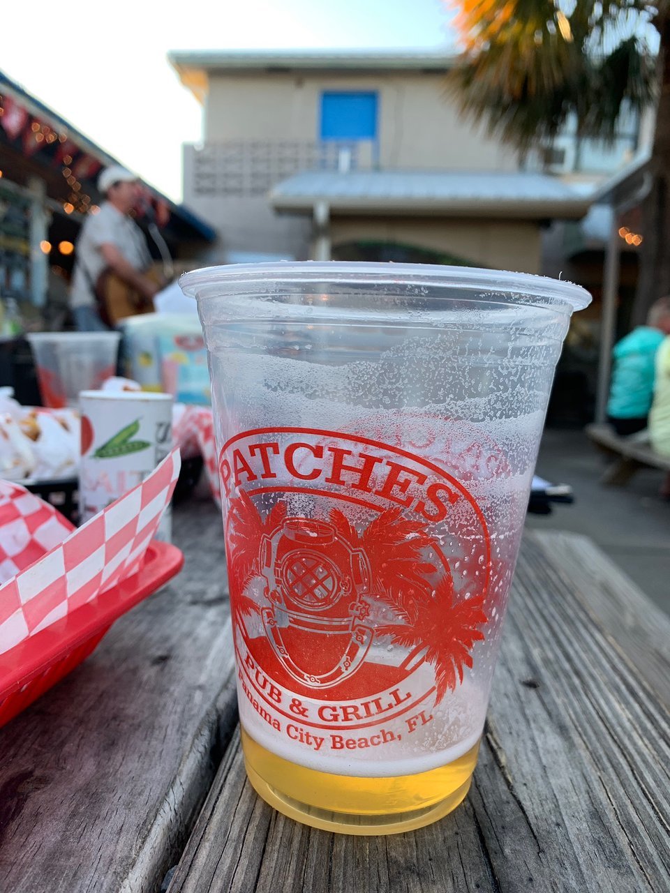 Patches Pub & Grill